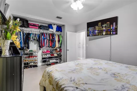 Bedroom - 5381 E 4th Ave, Hialeah, FL 33013 photo 4 of 7