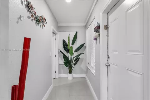 Entry Way - 5381 E 4th Ave, Hialeah, FL 33013 photo 1 of 1