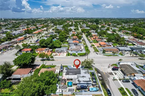 View/Area - 5381 E 4th Ave, Hialeah, FL 33013 photo 4 of 10