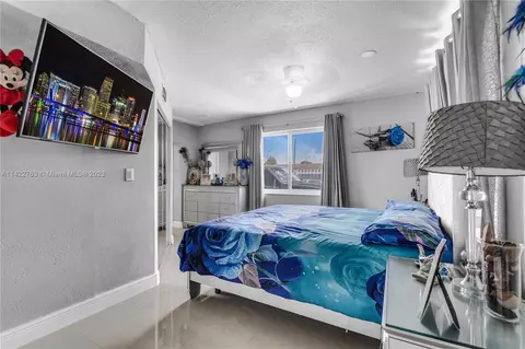 Bedroom - 5381 E 4th Ave, Hialeah, FL 33013 photo 2 of 7