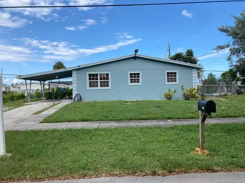 3211 SW 32nd Ave, West Park, FL 33023