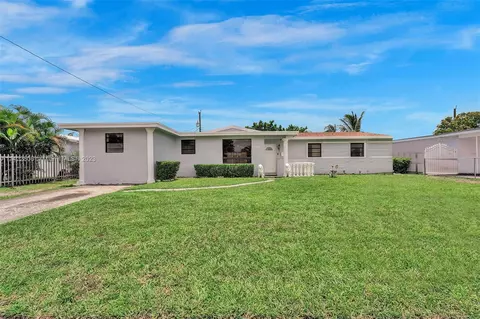 18101 NW 43rd Ave, Miami Gardens, FL 33055