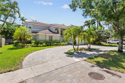 3309 Washington Ln, Hollywood, FL 33026