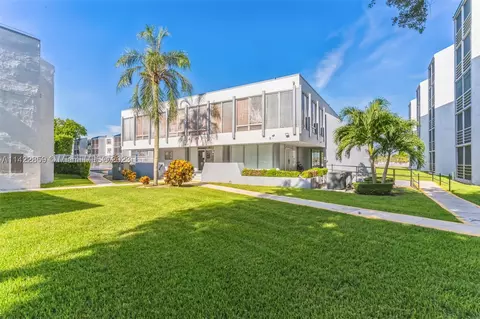 14170 SW 84th St #403-F, Miami, FL 33183