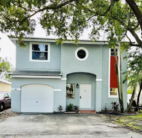 9961 NW 9th Ct, Plantation, FL 33324