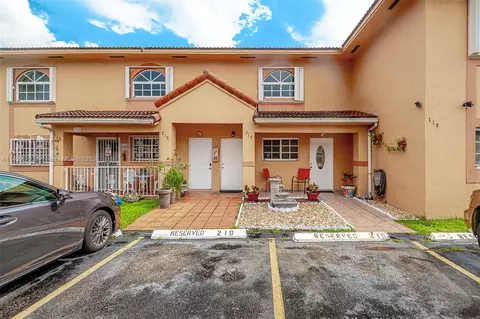 3375 W 76th St #219, Hialeah, FL 33018