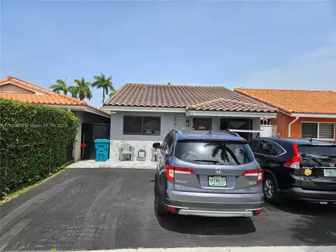 11551 NW 88th Ave, Hialeah Gardens, FL 33018