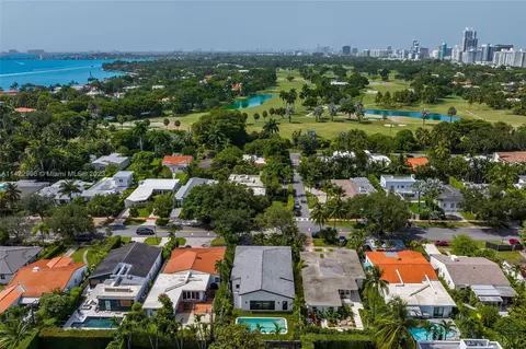 600 W 51st St, Miami Beach, FL 33140
