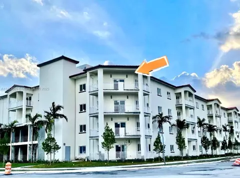 10950 NW 82nd St #408, Doral, FL 33178