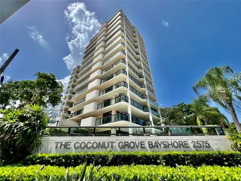 2575 S Bayshore Dr #3A, Miami, FL 33133