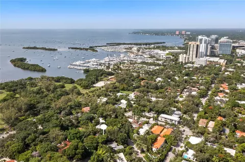 3121 SW 22nd Ave, Miami, FL 33133