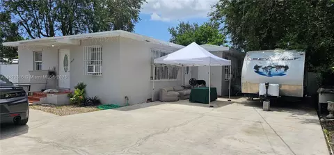 2466 NW 93rd Ter, Miami, FL 33147