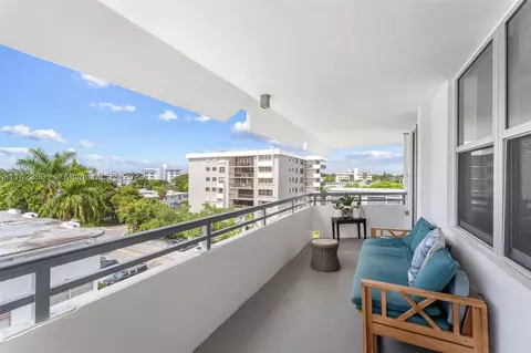1080 94th St #612, Bay Harbor Islands, FL 33154