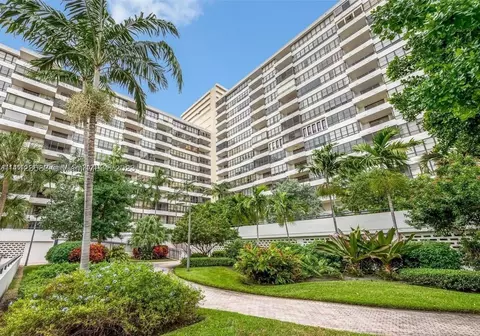 500 Three Islands Blvd #907, Hallandale Beach, FL 33009