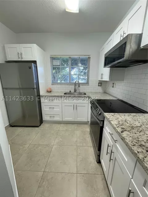 2301 NW 96th Ter #16P, Pembroke Pines, FL 33024