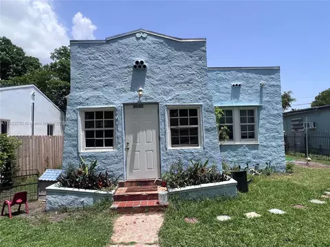1021 NW 48th St, Miami, FL 33127