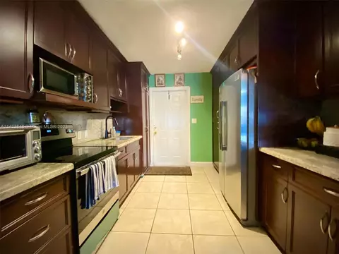 850 E Commercial Blvd #130D, Oakland Park, FL 33334