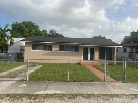 1766 NW 152nd Ter, Miami Gardens, FL 33054