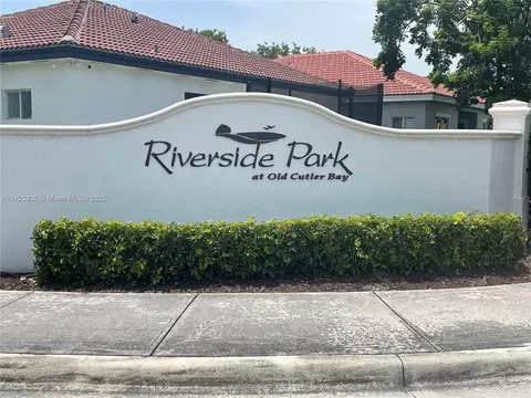10309 SW 224th Ter, Cutler Bay, FL 33190