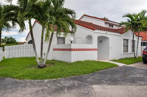 2200 San Remo Cir #2200, Homestead, FL 33035