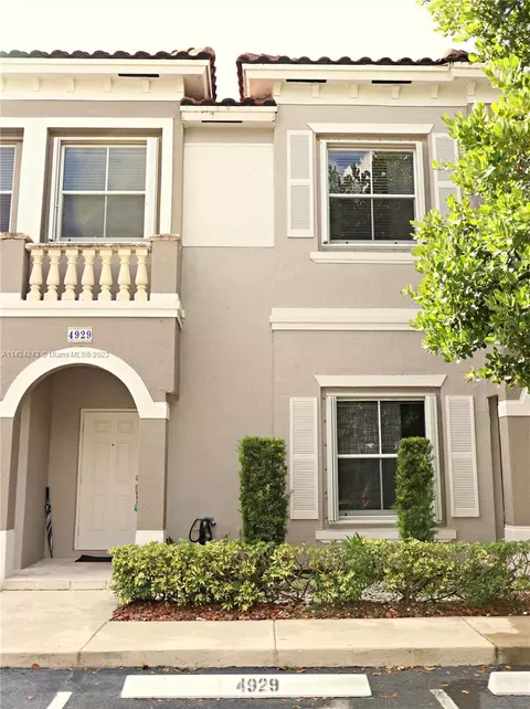 4929 SW 140th Ter #5, Miramar, FL 33027