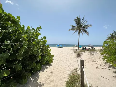 649 W Oakland Park Blvd #215A, Oakland Park, FL 33311