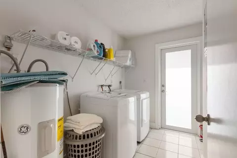 456 E 43rd St, Hialeah, FL 33013 photo 19