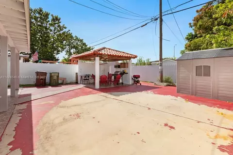 456 E 43rd St, Hialeah, FL 33013 photo 23
