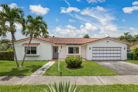 9500 SW 64th St, Miami, FL 33173