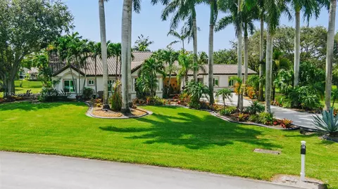 20223 SW 52nd Pl, Fort Lauderdale, FL 33332