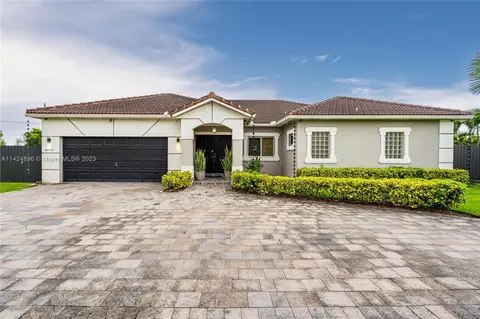 30403 SW 195th Ave, Homestead, FL 33030