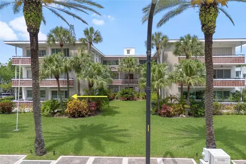 10170 Collins Ave #1, Bal Harbour, FL 33154