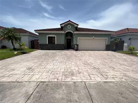 10269 SW 225th Ln, Cutler Bay, FL 33190