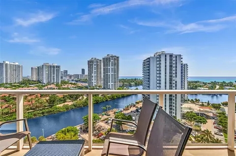 3731 N Country Club Dr #1721, Aventura, FL 33180