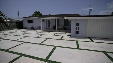 Undisclosed, Miami, FL 33177