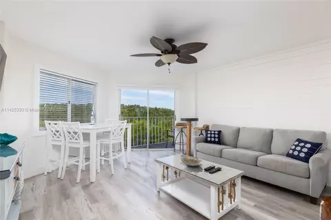 500 Burton Dr #1203, Tavernier, FL 33070