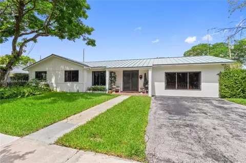8600 SW 101st Ave, Miami, FL 33173