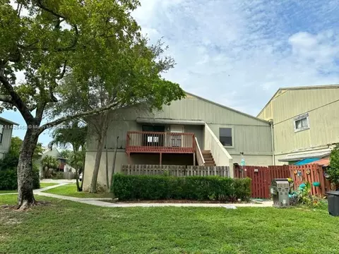 5 Crossings Cir #H5, Boynton Beach, FL 33435