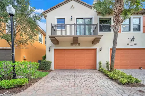 12671 NW 32nd Pl, Sunrise, FL 33323