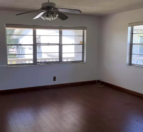 295 Windsor M #295, West Palm Beach, FL 33417