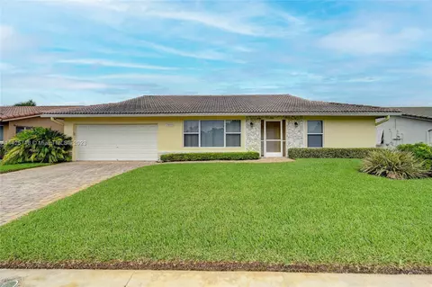 7905 NW 18th Pl, Margate, FL 33063