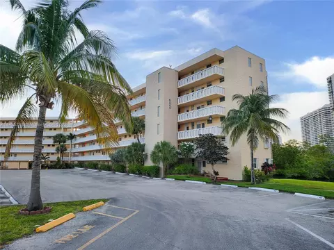 2980 Point East Dr #D112, Aventura, FL 33160