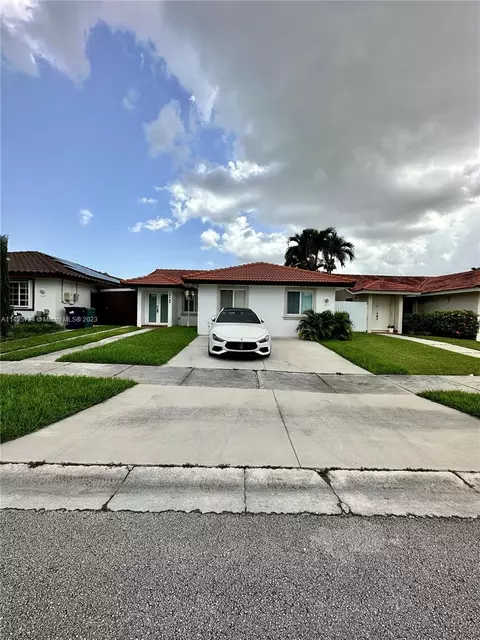 13466 SW 28th St, Miami, FL 33175