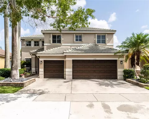 1281 Chenille Cir, Weston, FL 33327