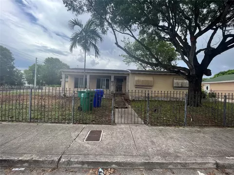 1291 NW 52nd St, Miami, FL 33142