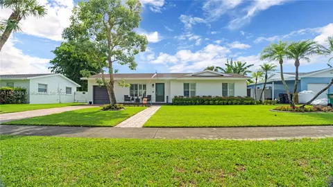17881 SW 91st Ave, Palmetto Bay, FL 33157