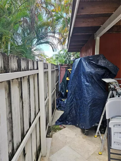 Undisclosed, Hialeah, FL 33014 photo 39