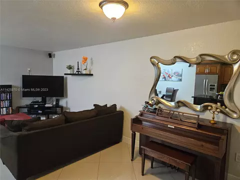 Undisclosed, Hialeah, FL 33014 photo 17