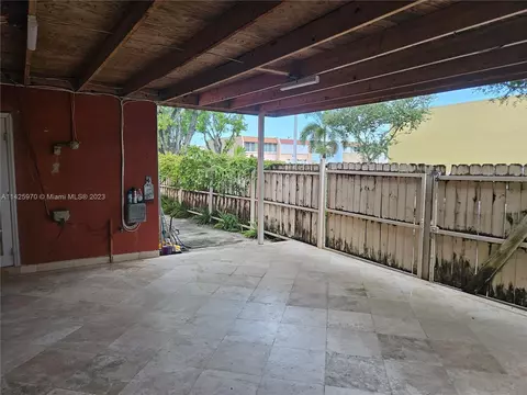 Undisclosed, Hialeah, FL 33014 photo 40