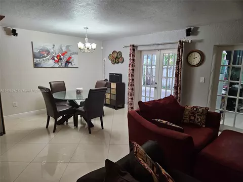 Undisclosed, Hialeah, FL 33014 photo 20